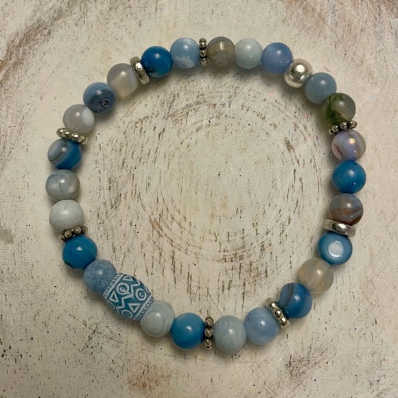 Moon & Star Charm Bracelet Set, 3, Blue agate gemstones, stretch, silver details - Picture 5 of 8